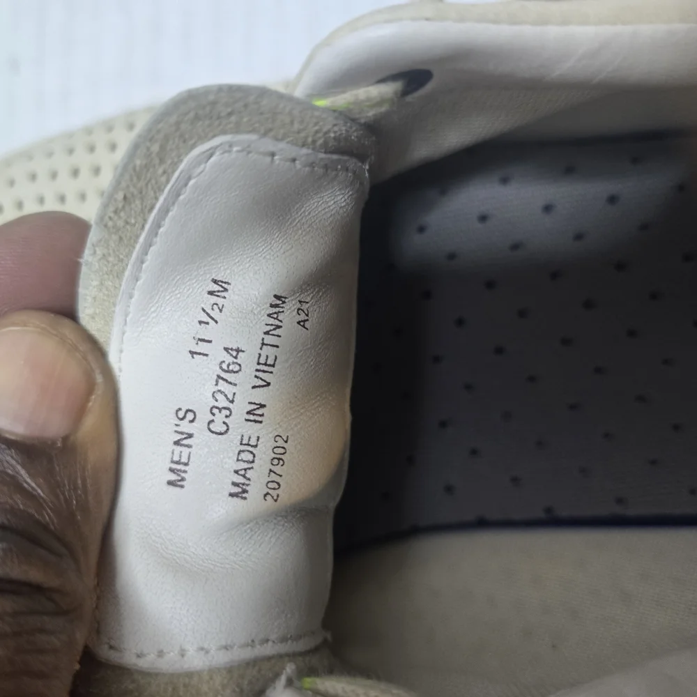 Men's White Cole Haan Shoes‎